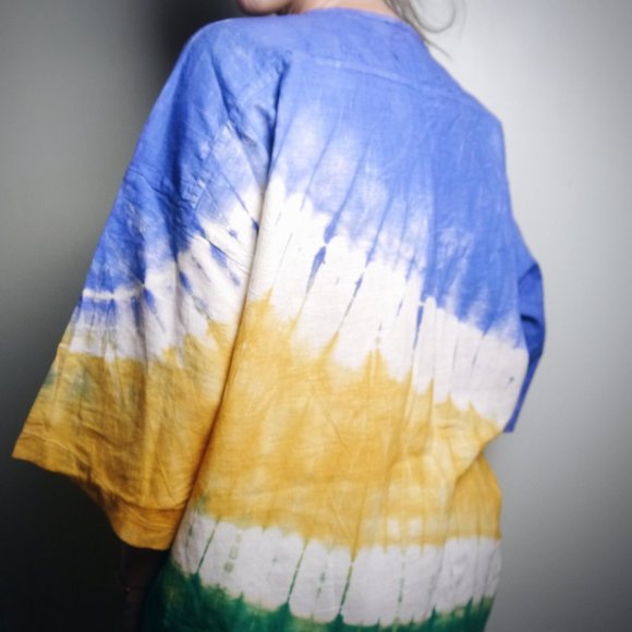Oversized Blue, Yellow & Green Tie-Dye Top |Size M - Picture 4 of 6